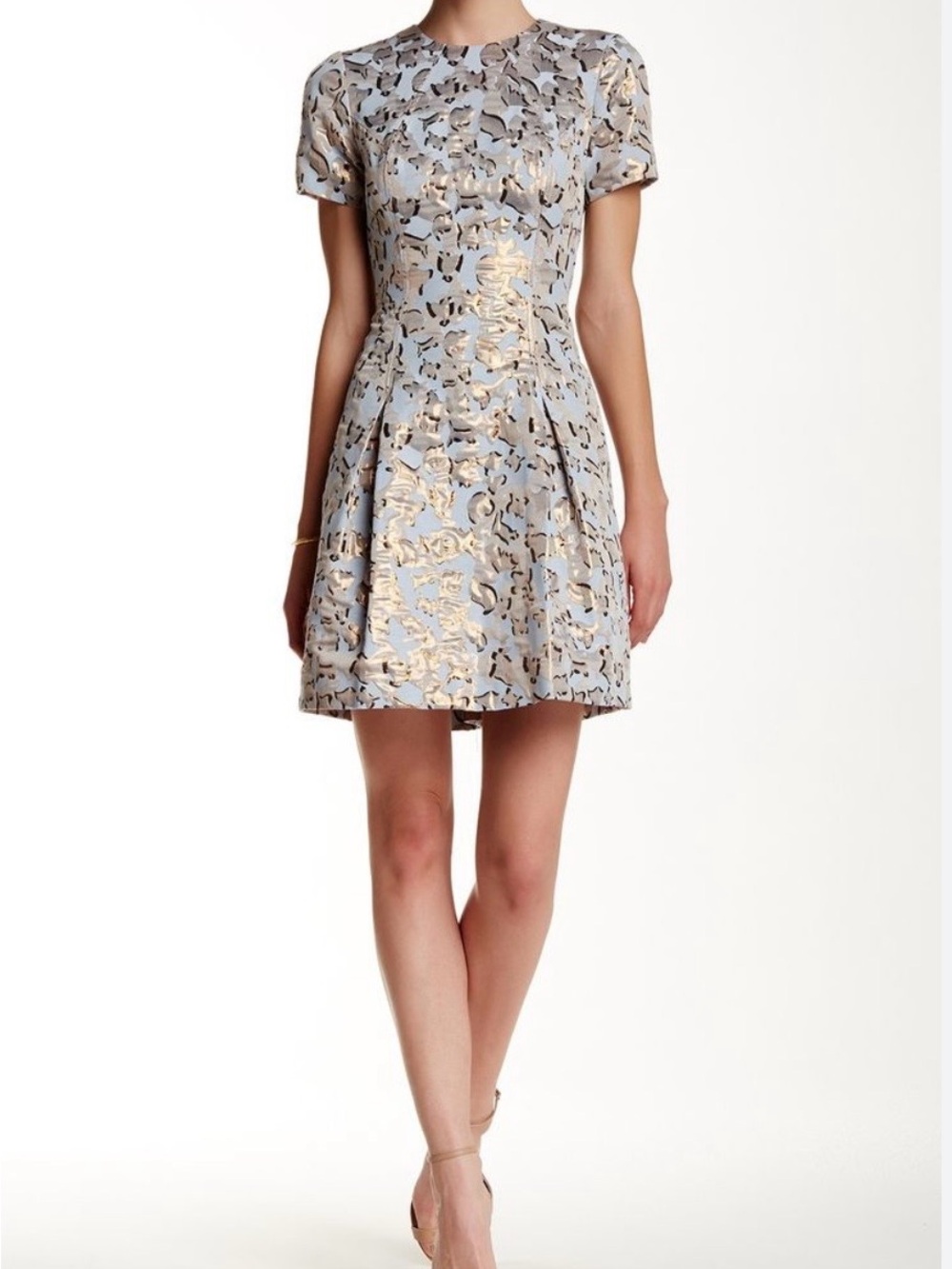 Vince Camuto NWT Light Blue and Gold Metallic Floral Fit-and-Flare Dress